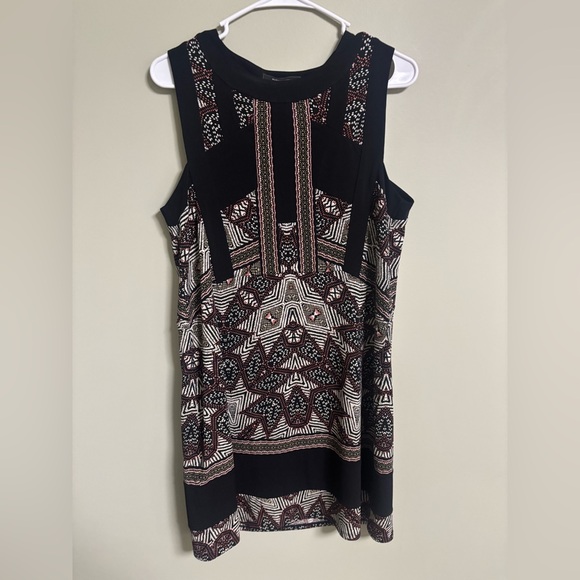 BCBG Maxazria Dress Sleeveless Mini Geometric Kaleidoscope Size Medium 8-10 New - Picture 2 of 8